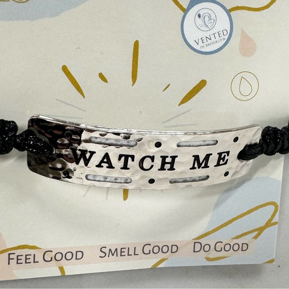 Vented Aromatherapy Watch Me Silver Bracelet - Picture 10 of 13